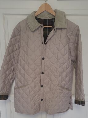 Eskdale Barbour Men's Quilted Light Taupe Jacket with Corduroy Collar